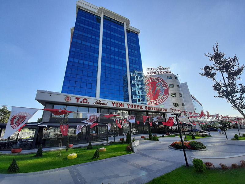 دانشگاه ینی یوزییل